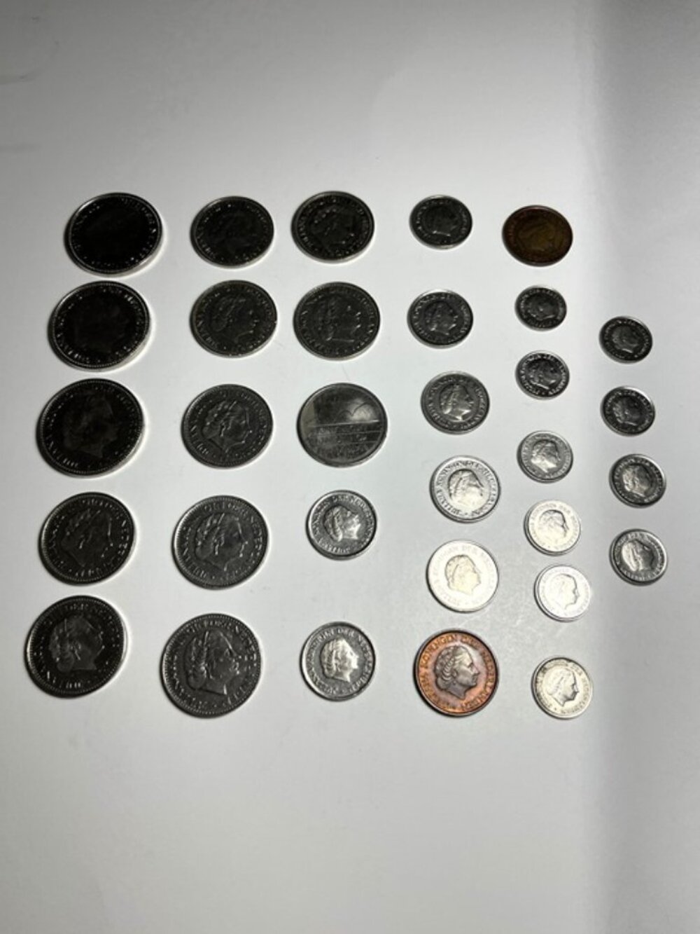Lot Of 32 Nederland Coins